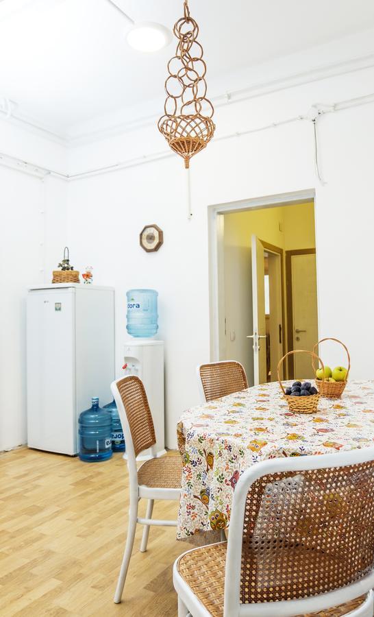 Hostel Jellostone Belgrade Extérieur photo