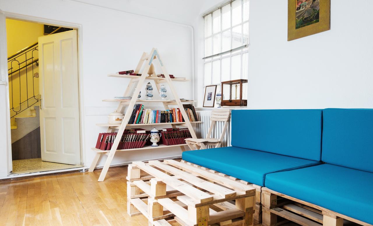Hostel Jellostone Belgrade Extérieur photo